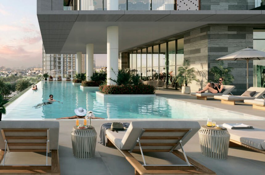 Infinity pool with sunbathing areas